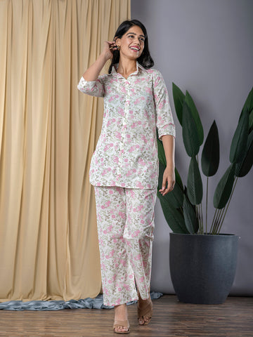 Orni Fashion Peach Printed Straight Palazzo Co-ords Set