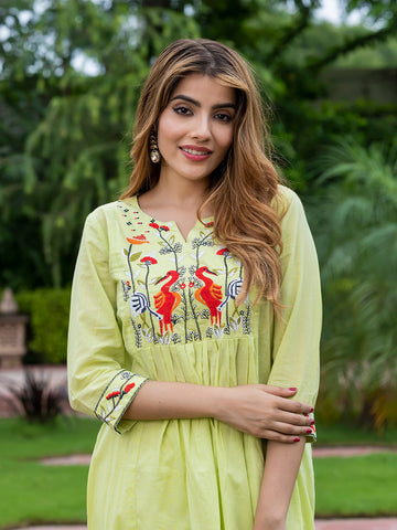 Orni Fashion Green Solid Anarkali Kurta Set