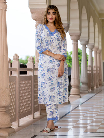 Orni Fashion White And Blue Floral print Straight Kurta Set