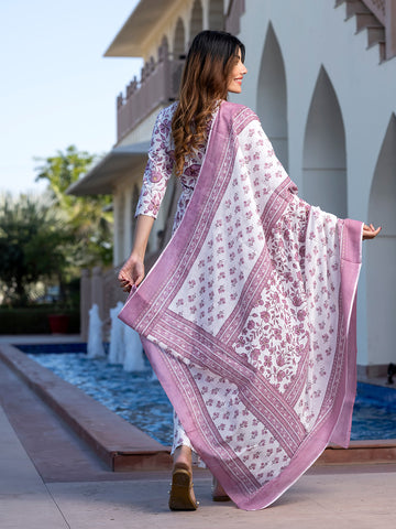 Orni Fashion Mauve Floral print Straight Kurta Bottom And Dupatta Set