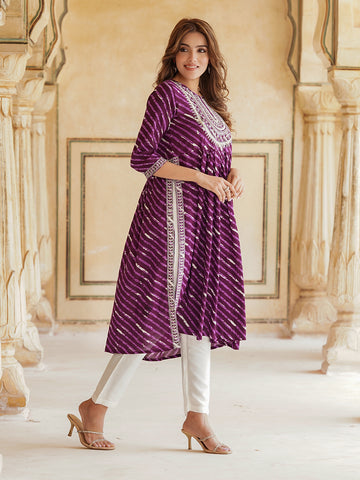 Orni Fashion Purple Printed Straight  Kurta