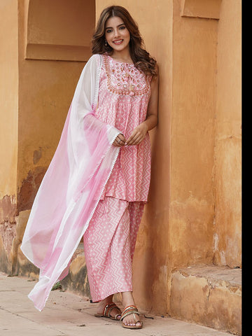 Baby Pink viscose rayon A-Line Kurta Bottom And Dupatta Set